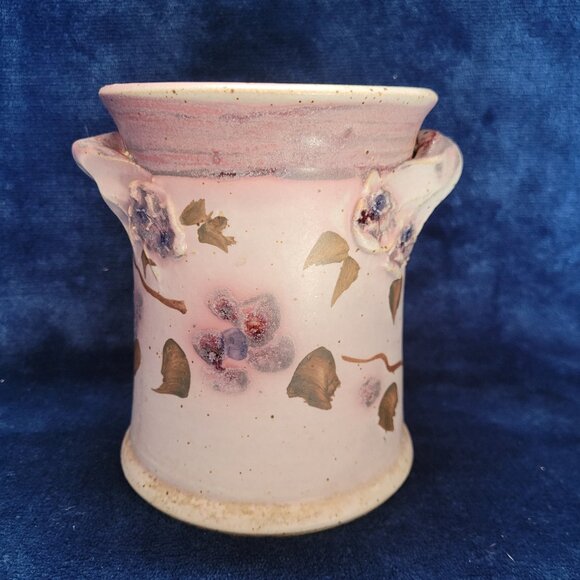 Maureen Lewis Pottery - Picture 1 of 6